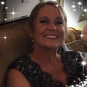 Meet your Posher, Lorie